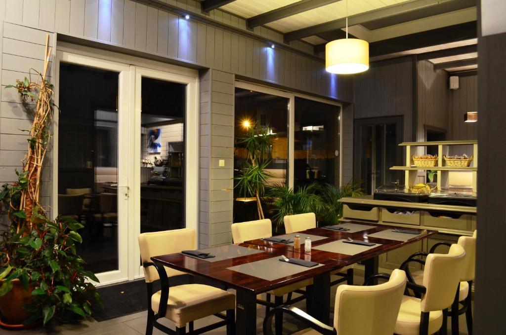 Hotel Taormina Brussels Airport Zaventem Εξωτερικό φωτογραφία